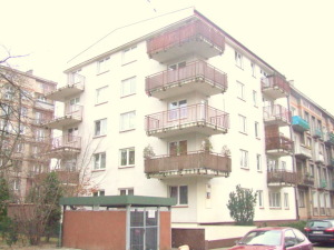 Budynek mieszkalny z garażem podziemnym przy ul. Grodeckiego w Warszawie