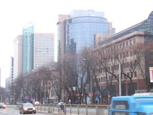 Budynki biurowe Atrium Plaza, Atrium Centrum i Atrum Tower przy Al. Jana Pawła II w Warszawie